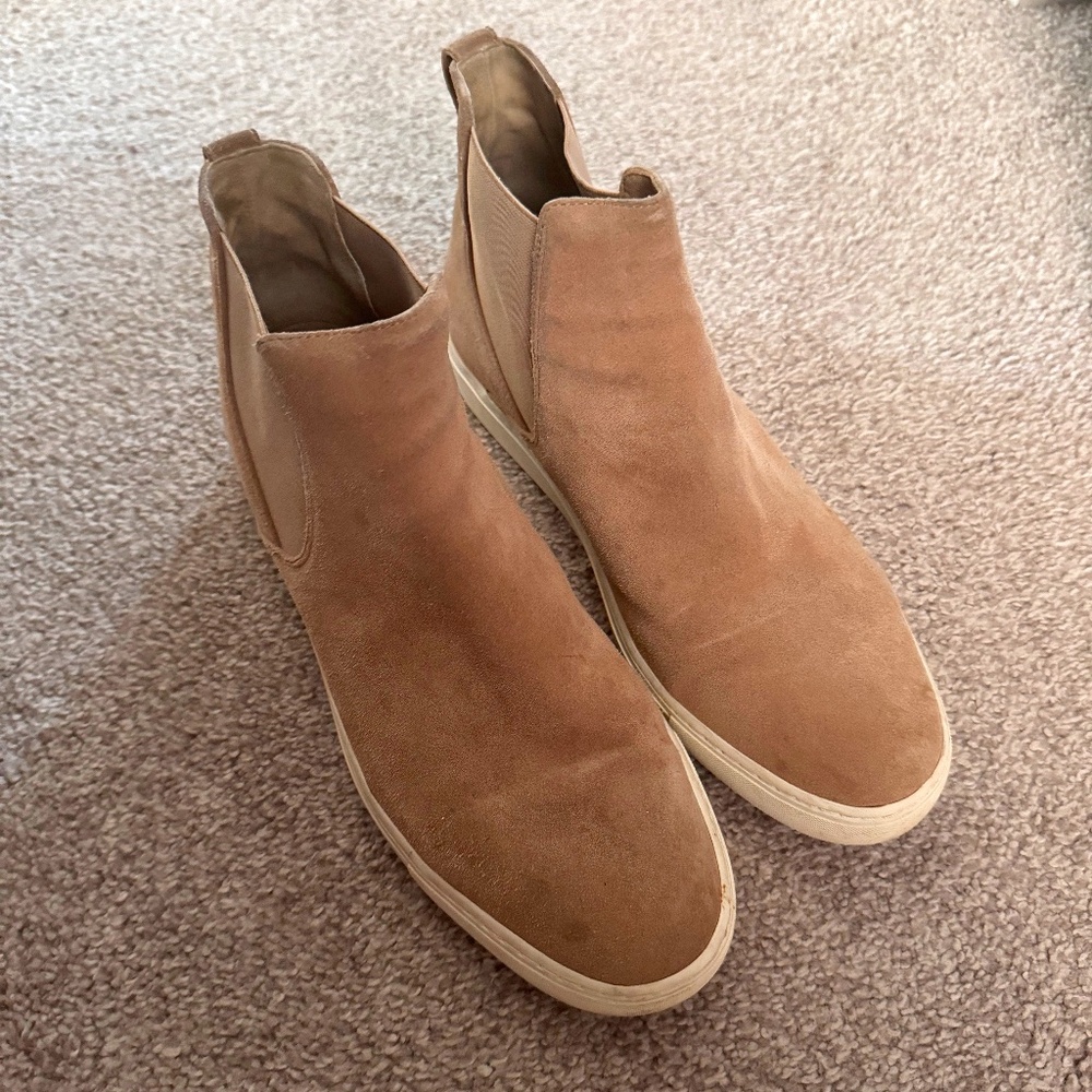 Vince Suede Sneakers